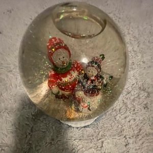 A‎ Cozy Little Christmas Rare! Snowmen Muscial Snow Globe.